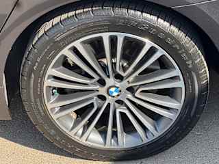 bmw 5 series 2019 WBAJE5C54KG919680 image bmw 5 series 2019 WBAJE5C54KG919680 image